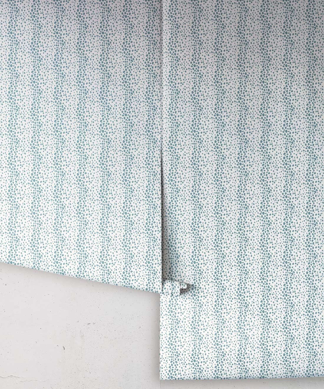 Park Avenue Petite Wallpaper • Dianne Bergeron • Animal Print Wallpaper • Animal Spots Wallpaper • Sea Glass • Roll
