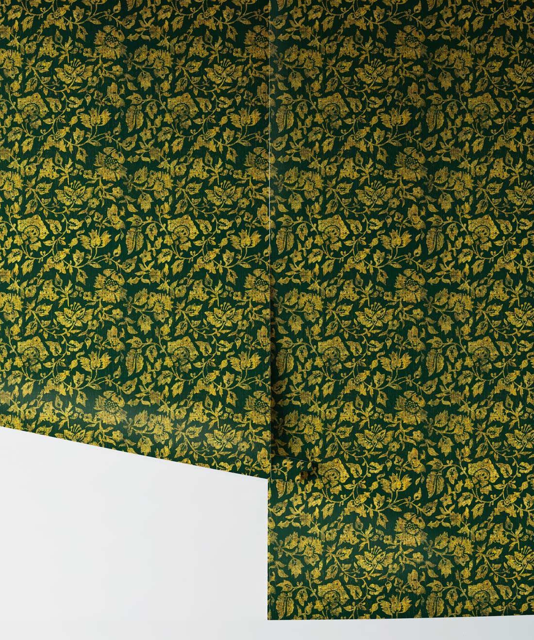Damask Bloom Wallpaper • Green • Rolls