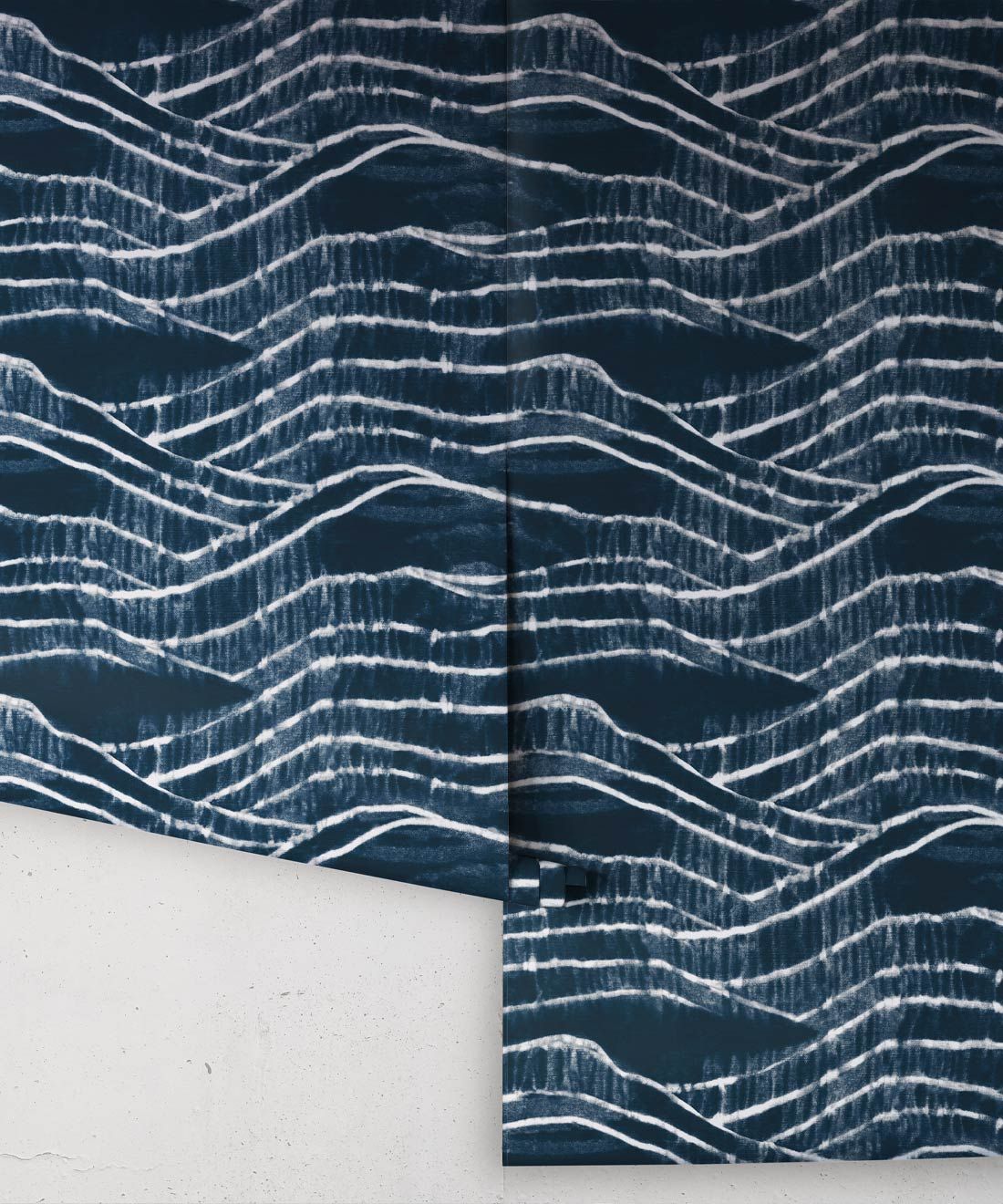 Vista Wallpaper • Shibori • Indigo Reversed • Rolls