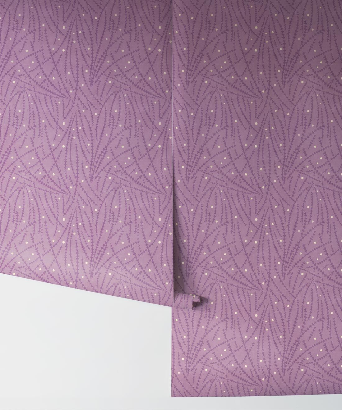 Brush Wallpaper • Floral Wallpaper • Lilac • Rolls