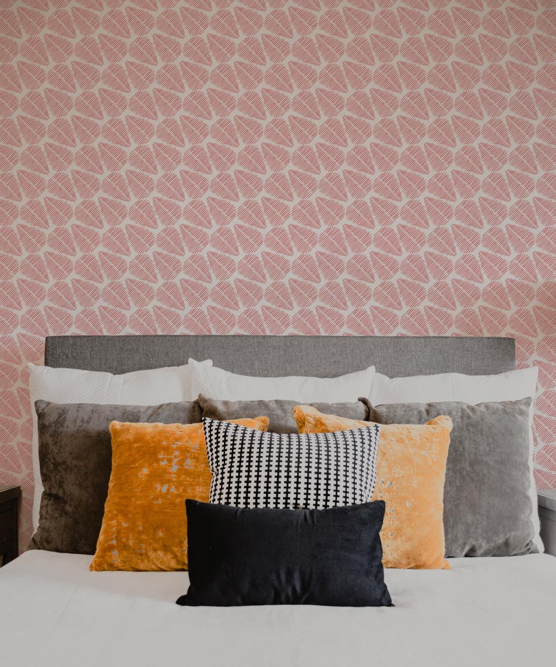 Serenity Swivel Wallpaper • geometric • Pink • Rolls