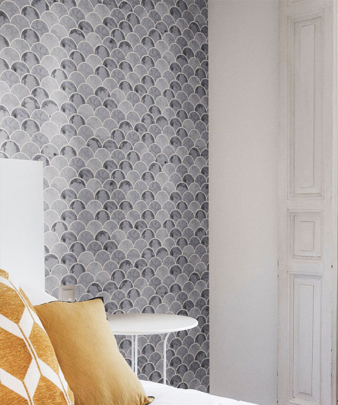 Ecailles Wallpaper • Charcoal White • Insitu