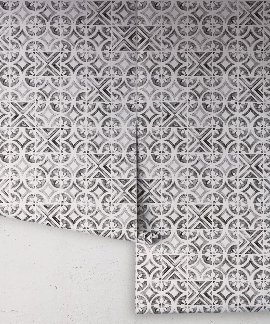 Petales Trois Wallpaper • Charcoal White • Rolls