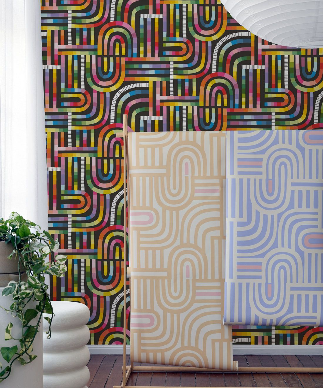 Maze Time Wallpaper • Black Rainbow • Insitu