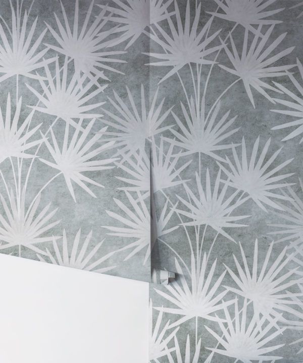 Oriental Palm leaf wallpaper
