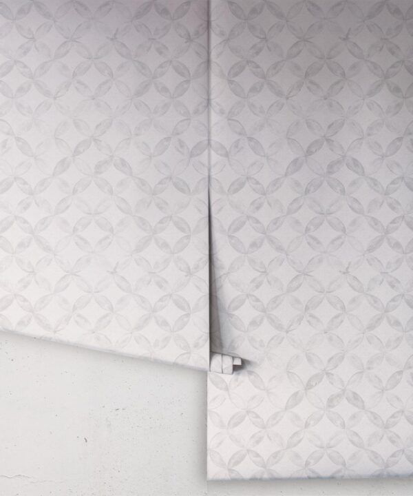 Petales Deux Wallpaper • Grey White • Rolls