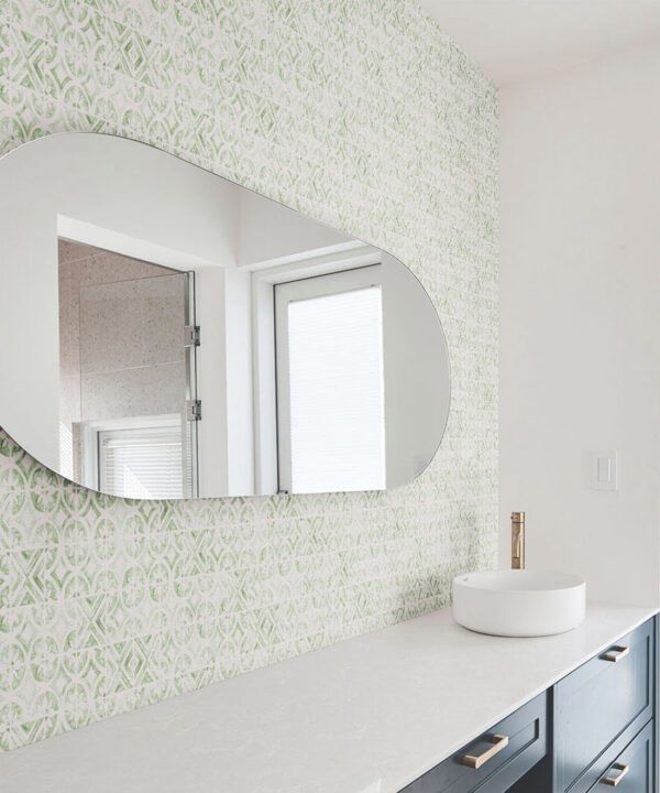 Petales Trois Wallpaper • Sage Light Beige • Insitu Bathroom