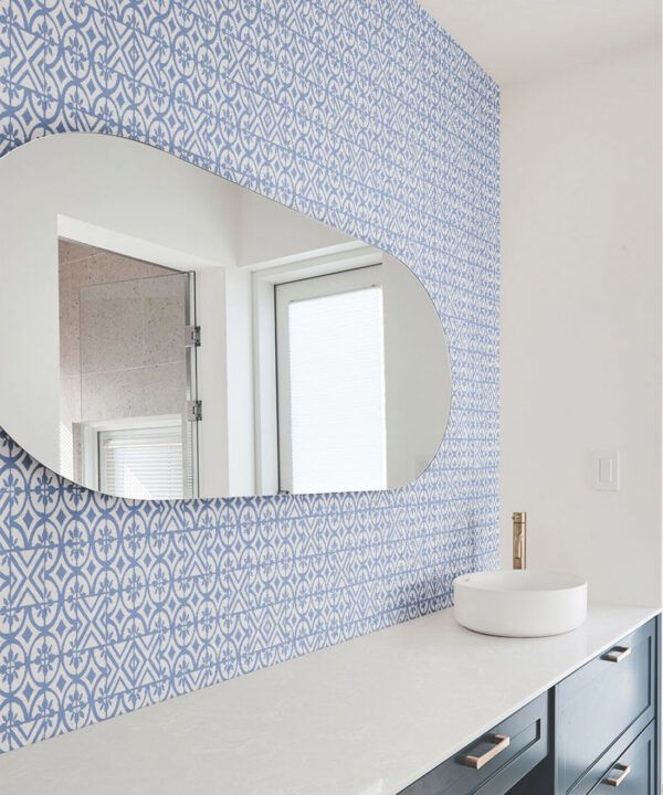 Petales Trois Wallpaper • Snow Navy • Insitu Bathroom