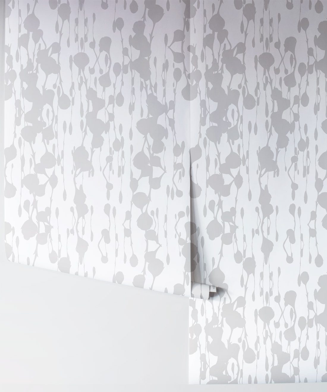 Floss Delight Wallpaper Grey