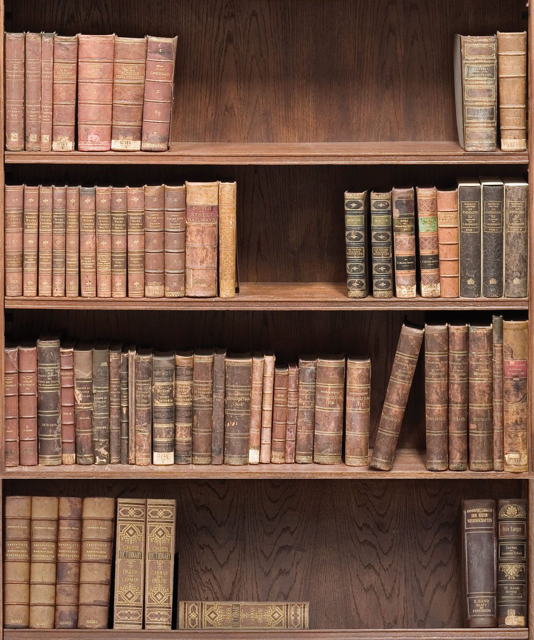 Bookshelf Wallpaper