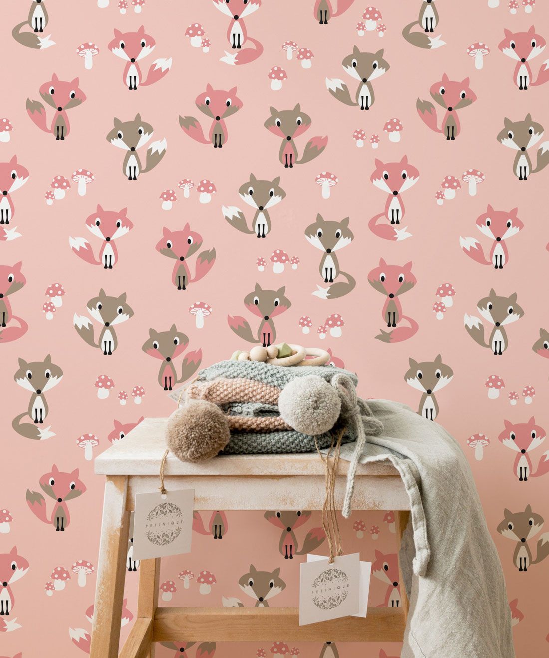 Wallpaper non-woven abc pink