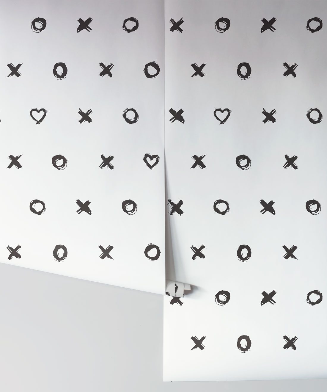 Hugs & Kisses Wallpaper. X's and O's Wallpaper