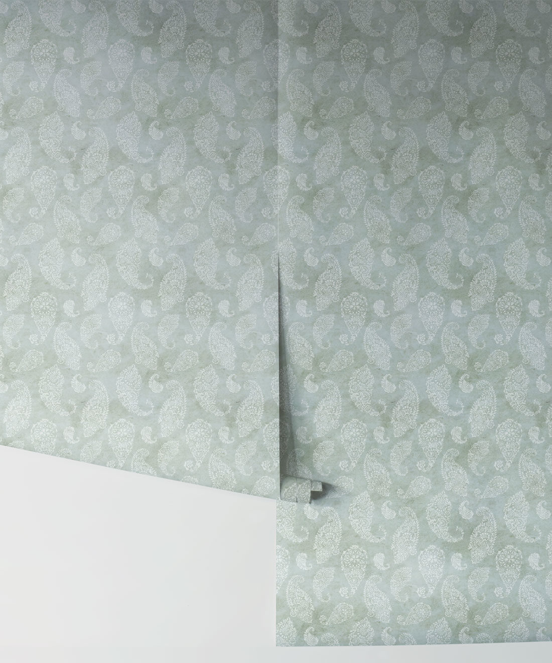 Paisley Wallpaper - Image 9