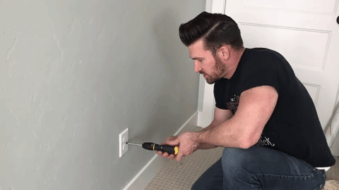 Removing Outlet Cover