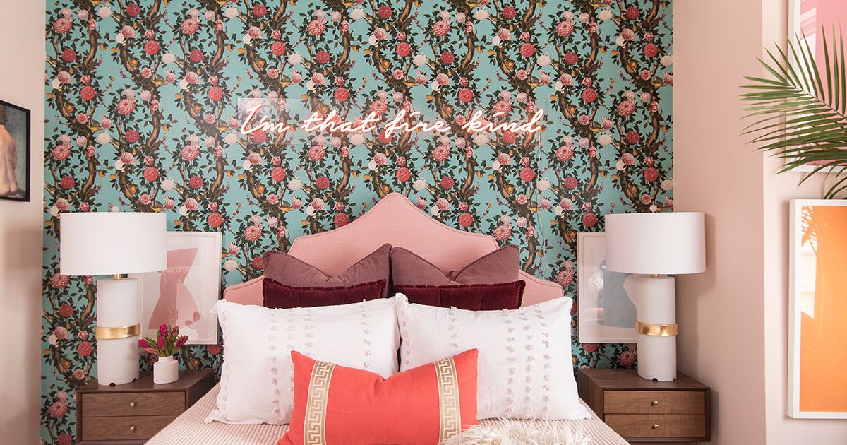Romantic Wallpaper for Bedrooms • Stunning Florals • Milton & King