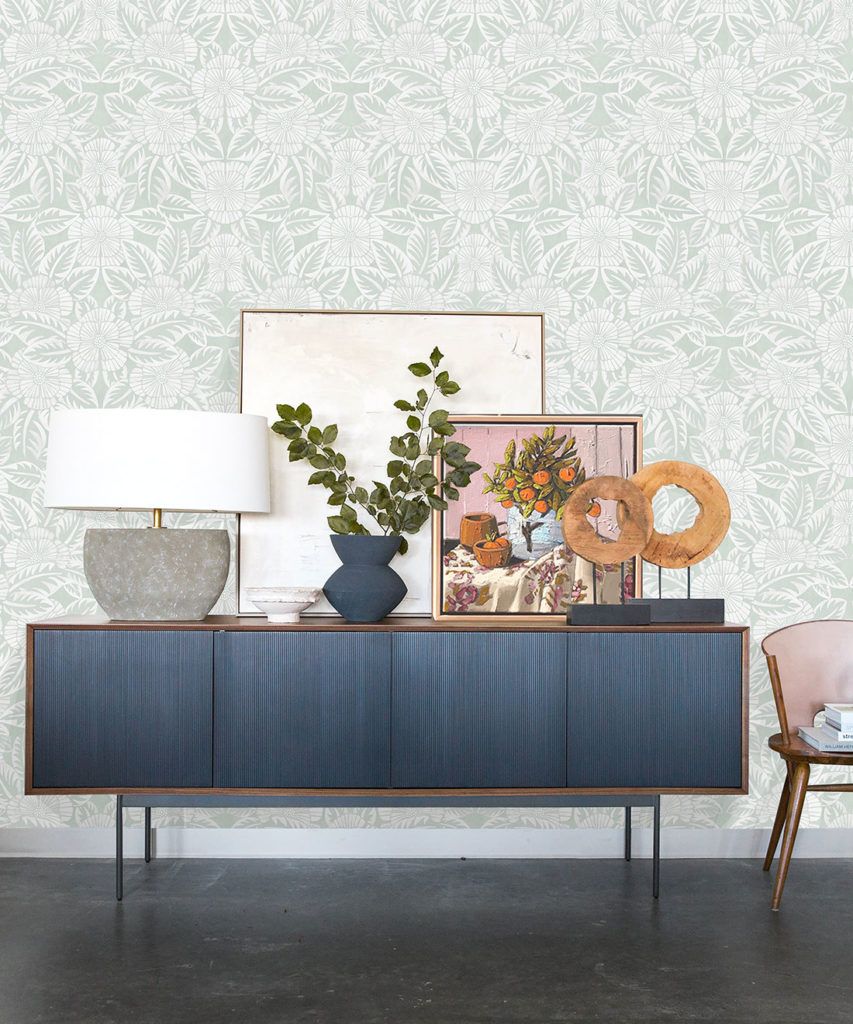 Calcutta Wallpaper • Ethnic Floral Wallpaper • Milton & King