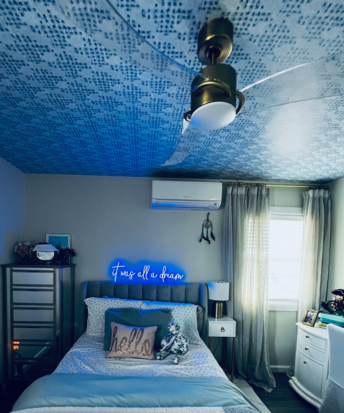 Barre Reverse Wallpaper • Megan Packard • Ceiling Wallpaper