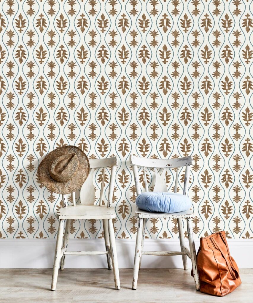 Great Jones Wallpaper • Dianne Bergeron • Chestnut • Insitu
