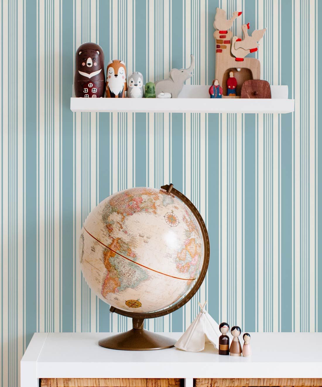 Maynard Wallpaper • Dianne Bergeron • Stripe Wallpaper • Mist • Insitu