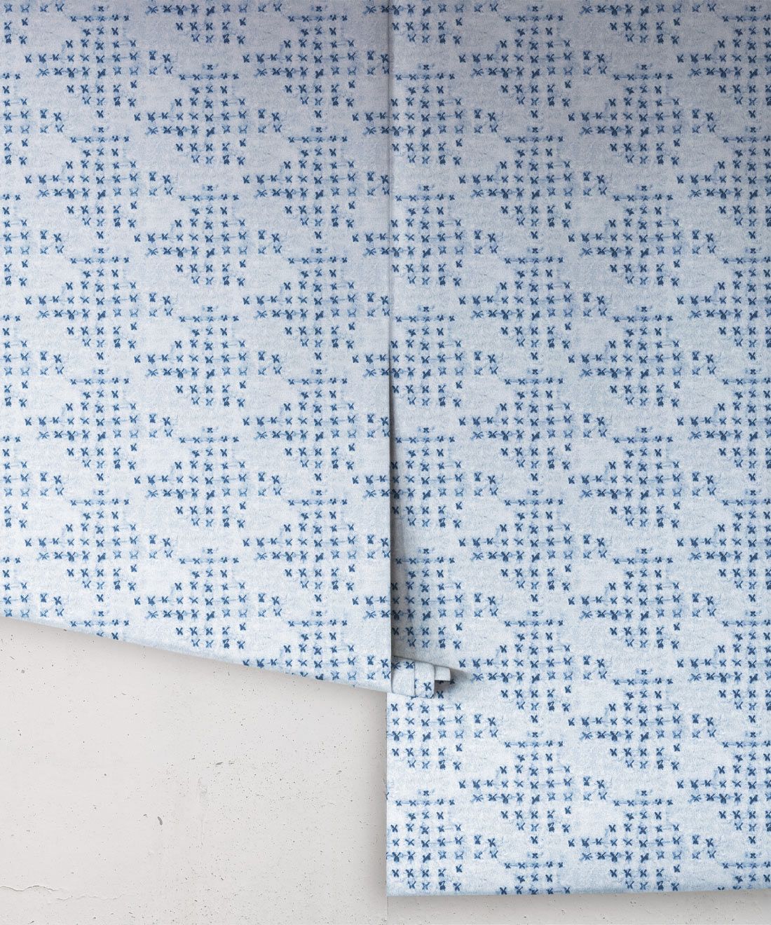 Barre Reversed Wallpaper • Shibori • Indigo • Rolls