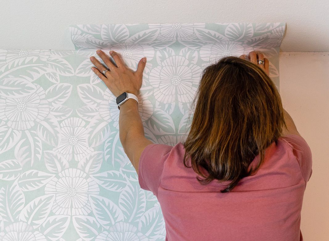 DIY: Get the look of wallpaper with patterned paint rollers