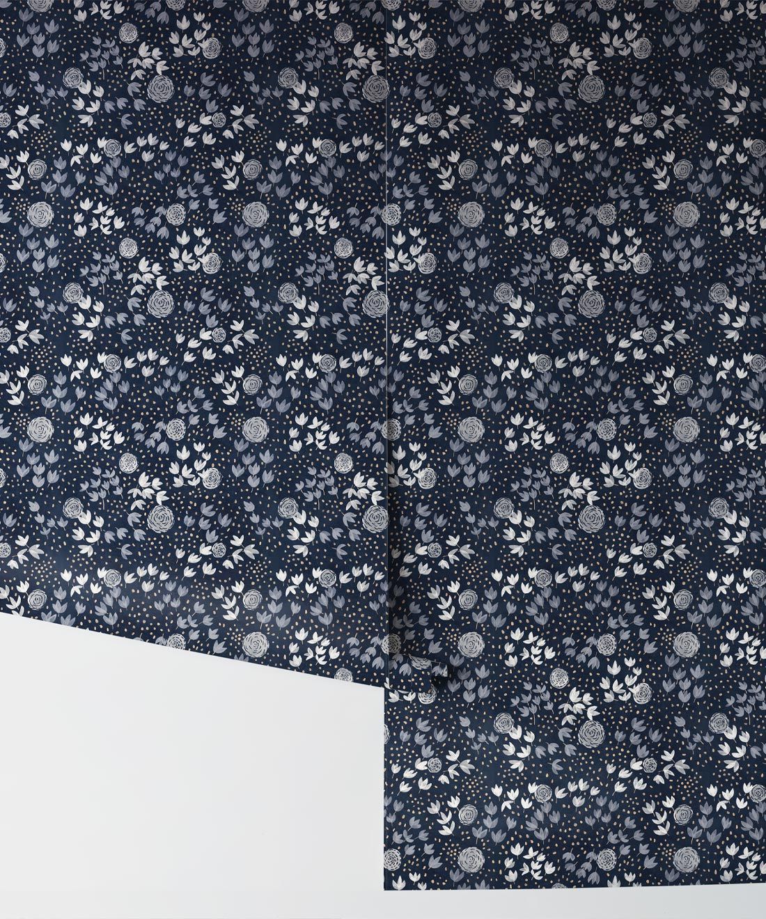 Dainty Wallpaper • Floral Wallpaper • Navy • Rolls