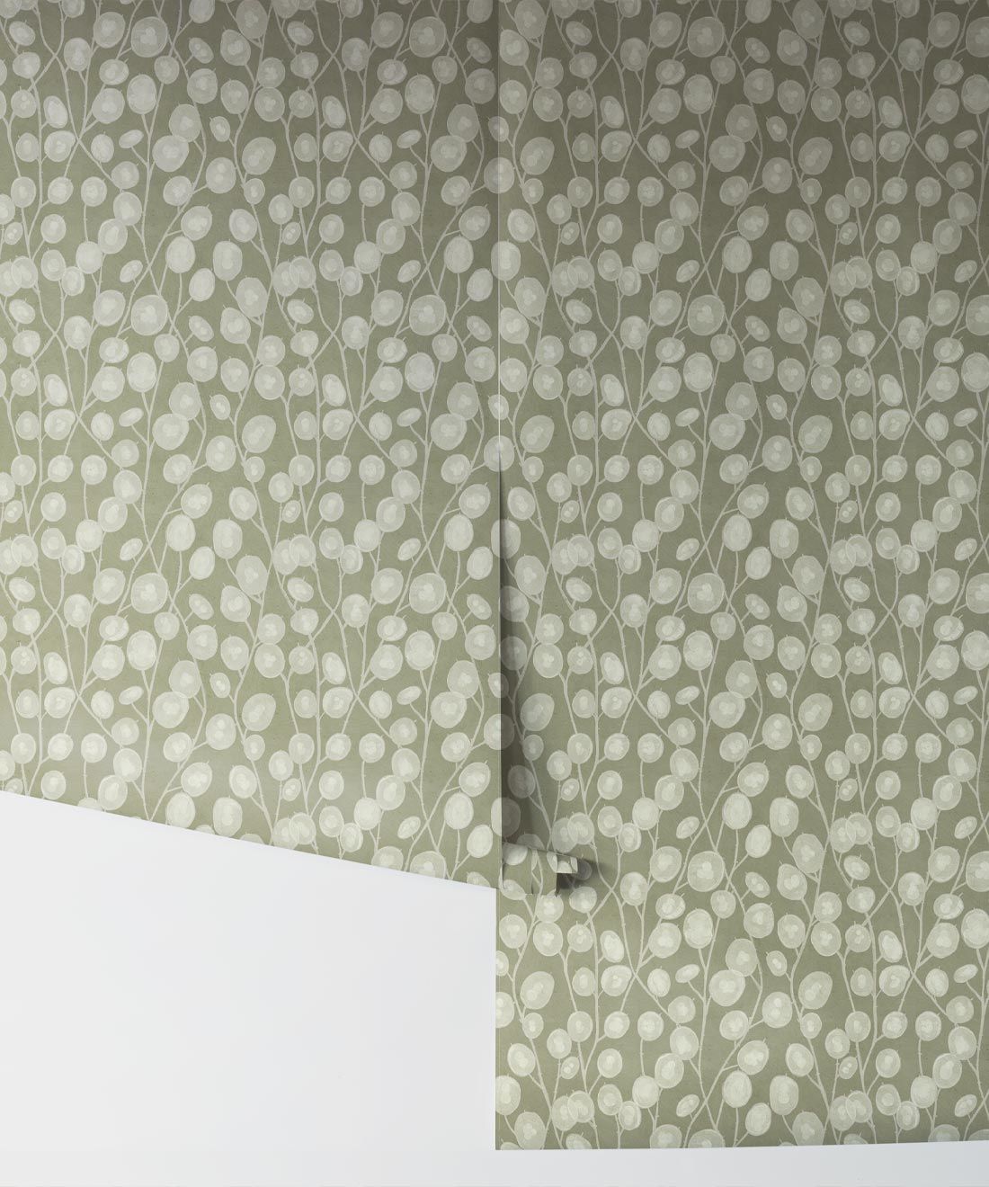 Lunaria Wallpaper • Floral Wallpaper • Green • Rolls
