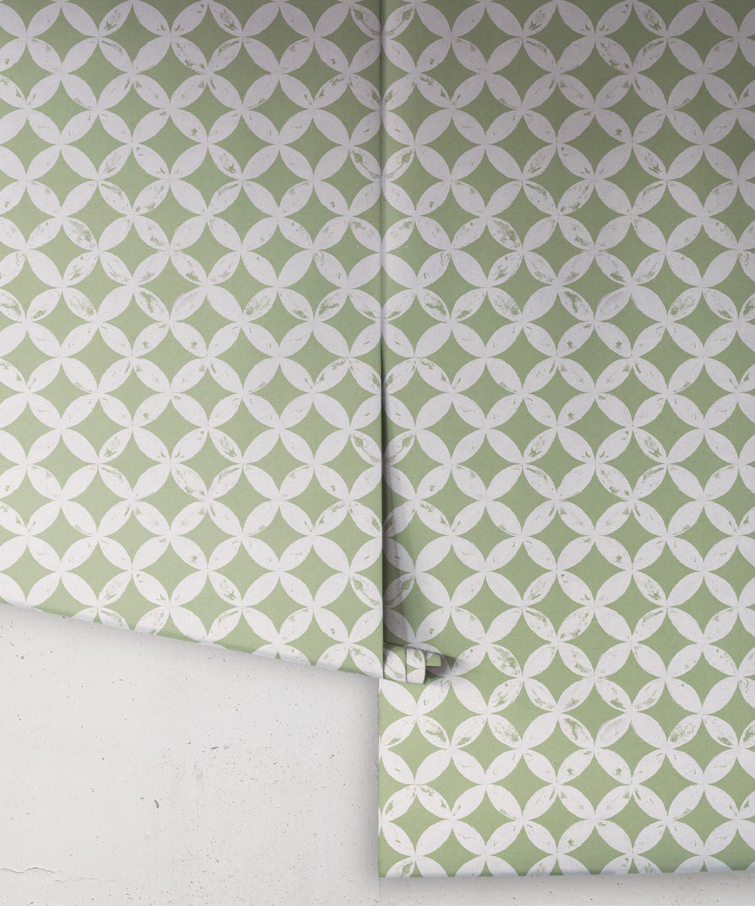 Petales Deux Wallpaper • Snow Green • Rolls