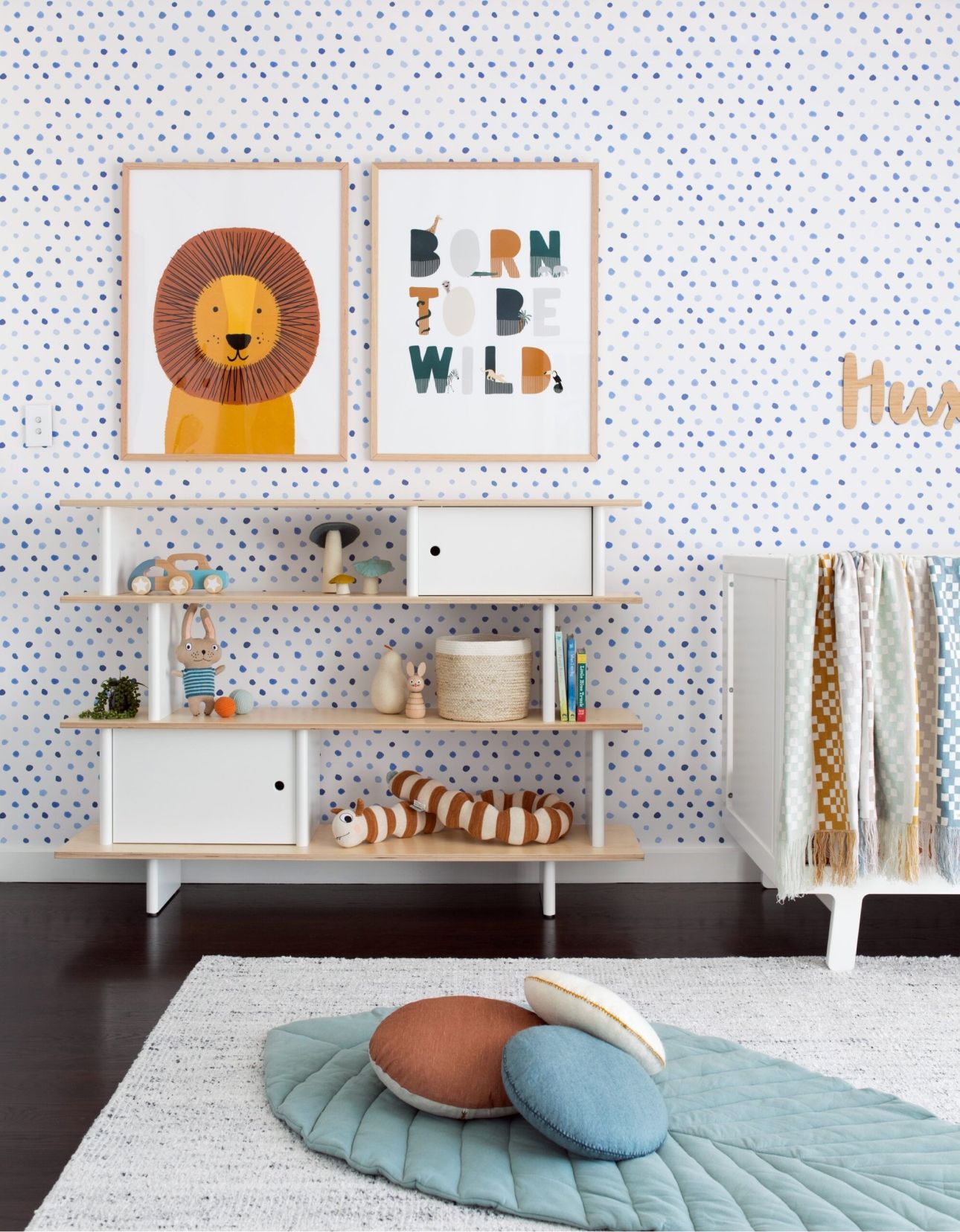 Dibba Dots Wallpaper, room by Oh Eight Oh Nine
