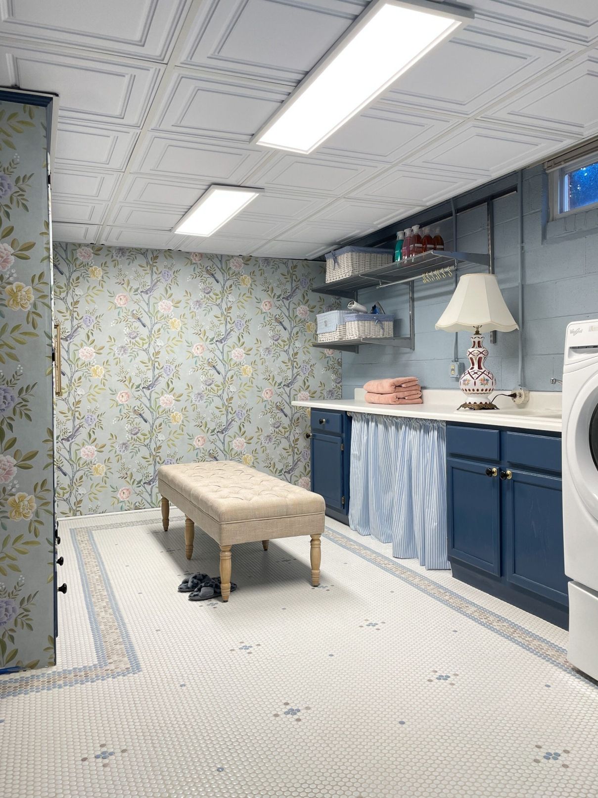 Laundry Room Wallpaper • Chinoiserie Wallpaper • Mehr Niazi • Blue Orchid living