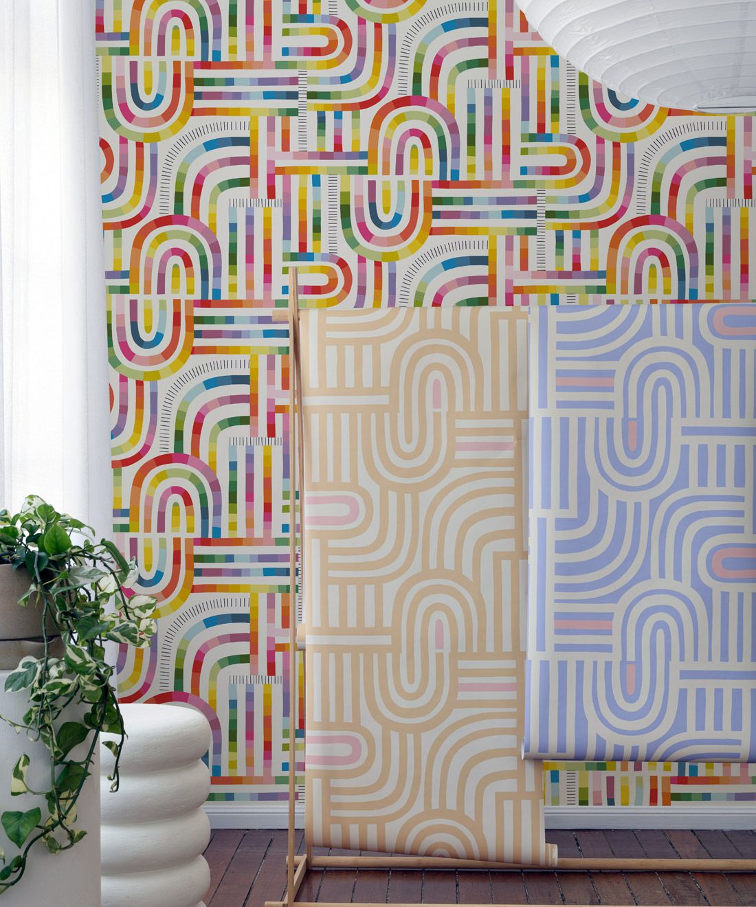 Maze Time Wallpaper • White Rainbow • Insitu