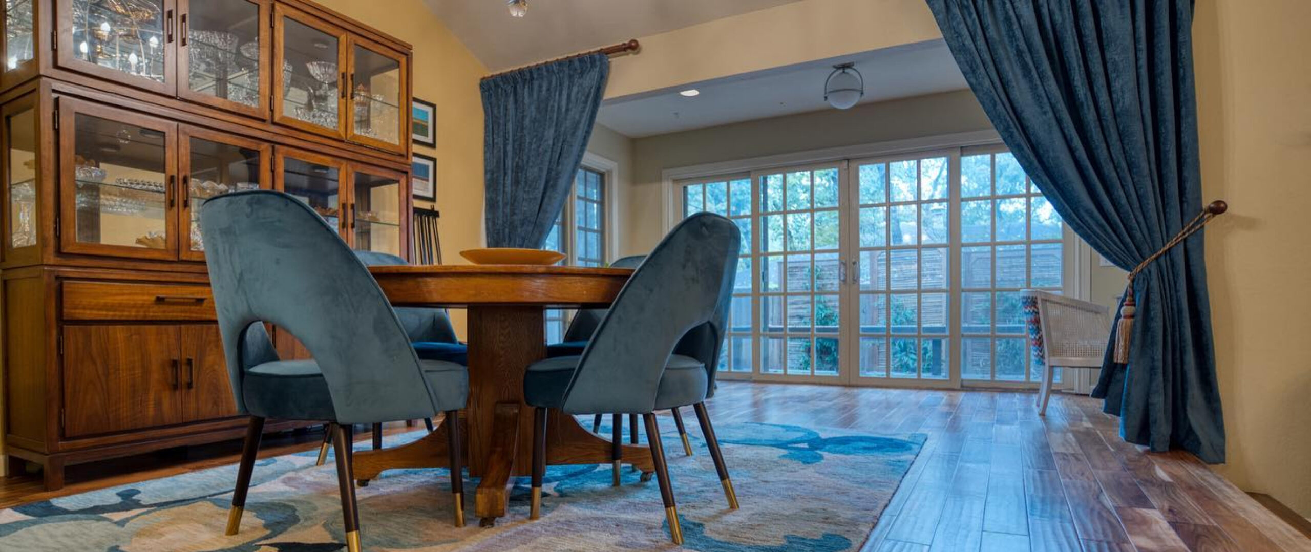 R Frierson Interiors