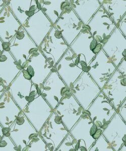 Petite Ivy Wallpaper • Light Provence • Swatch