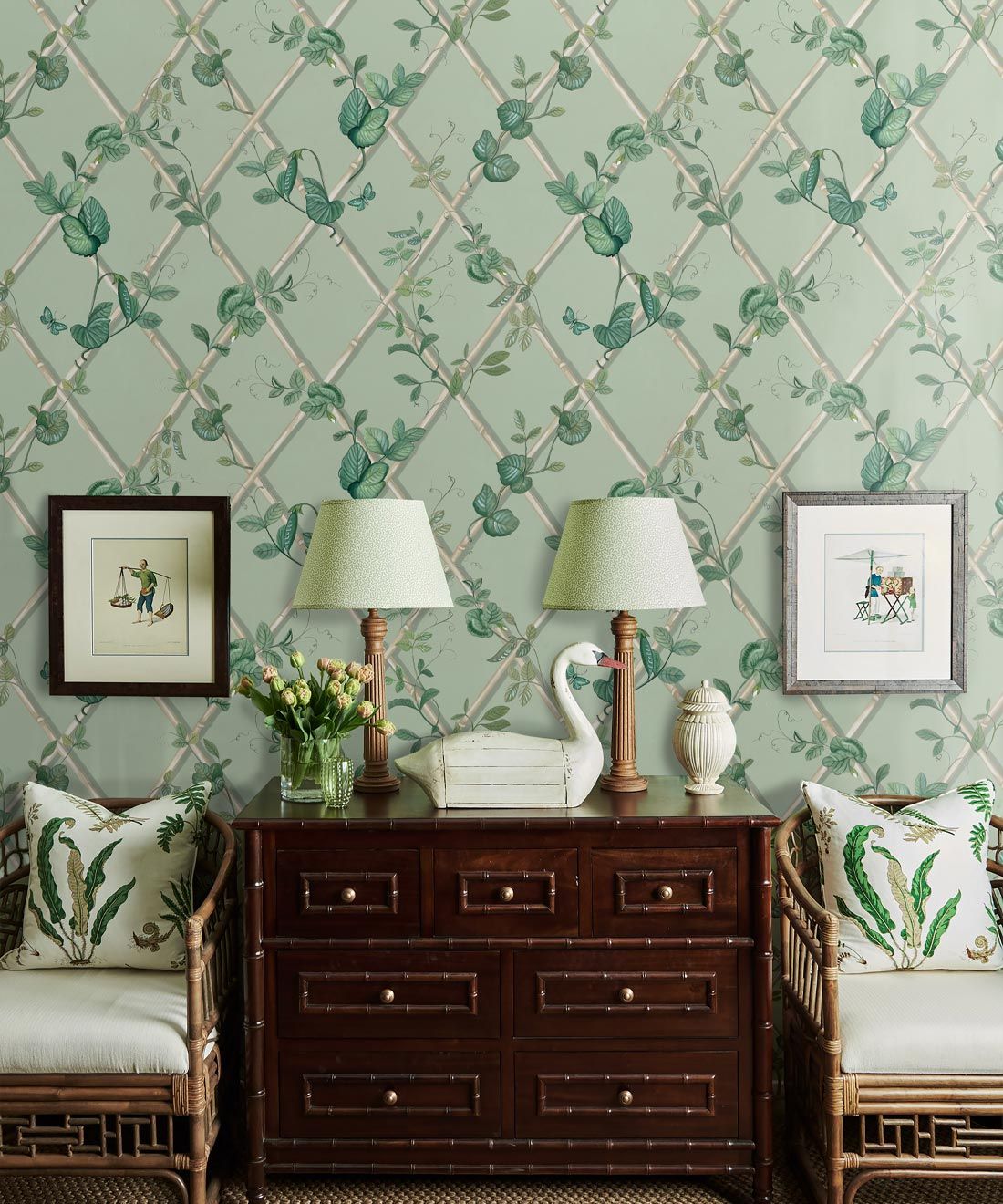 Grande Ivy Wallpaper • Sage & Cane • Insitu