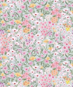 Barneys Fields Wallpaper • Light Linen Bee • Swatch