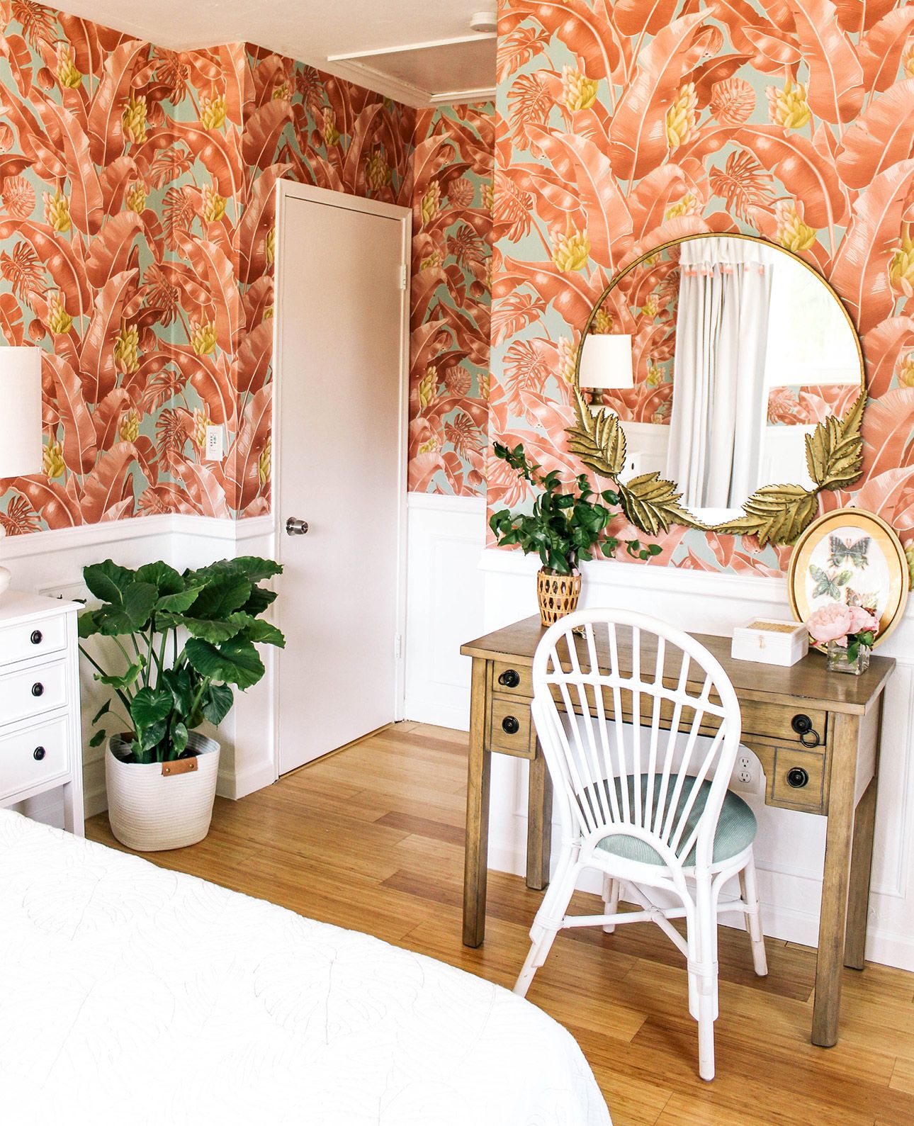 Kingdom Palm Wallpaper - Ashley wilson - Color Drenching blog