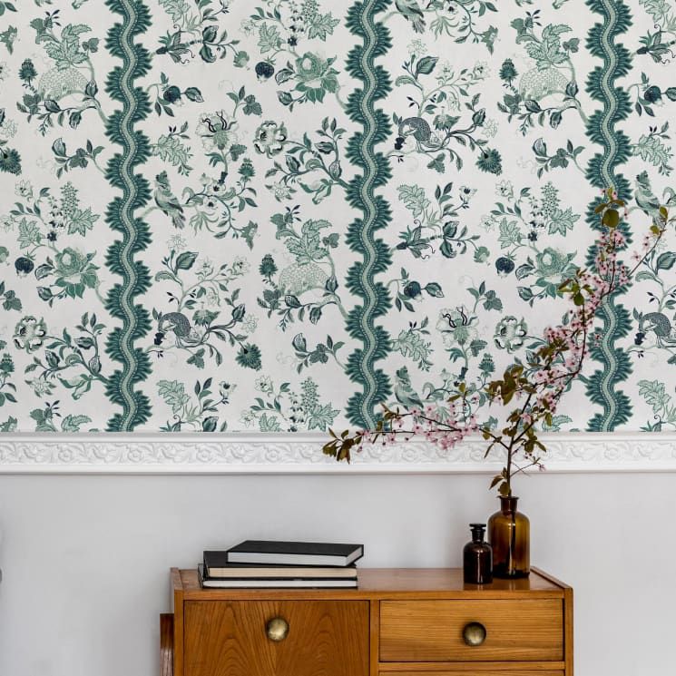 Fantasia Wilds Wallpaper - Iryna Ruggeri - Lookbook Gallery -Colorway: Jade - Insitu