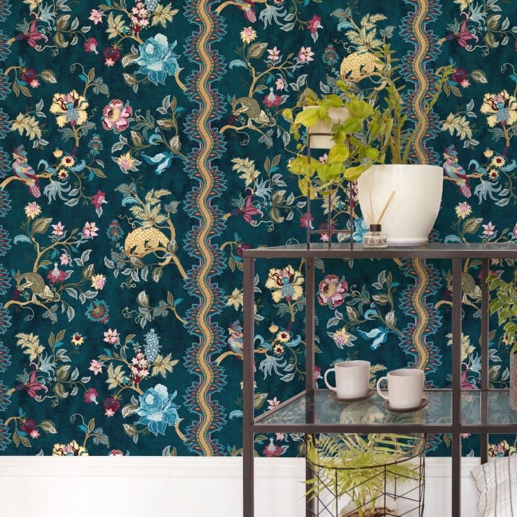 Fantasia Wilds Wallpaper - Iryna Ruggeri - Lookbook Gallery -Colorway:Teal - Insitu