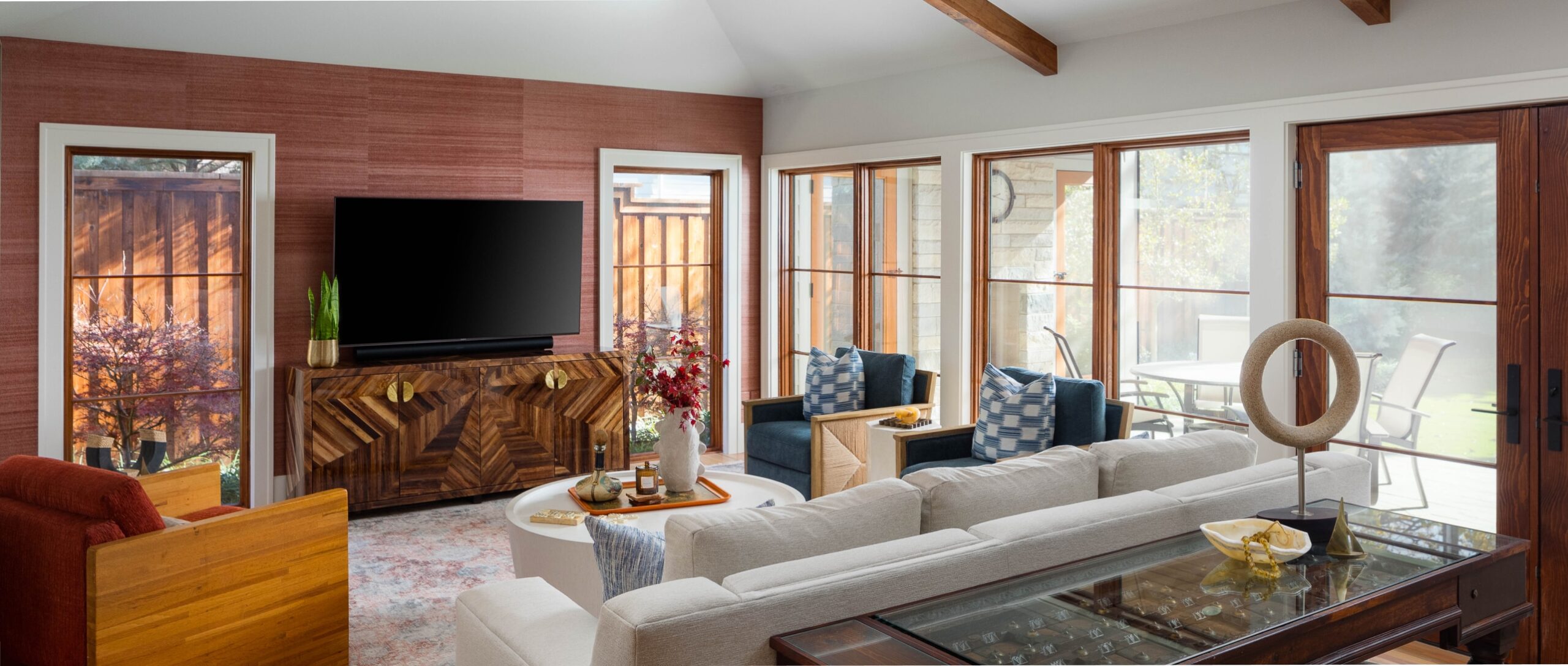 Amy Switzer Design Mid-century modern living room