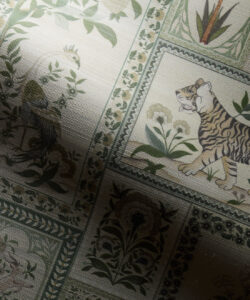 Courtyard Grasscloth Wallpaper - Colorway: Linen - Rich Traditions Collection - Swatch