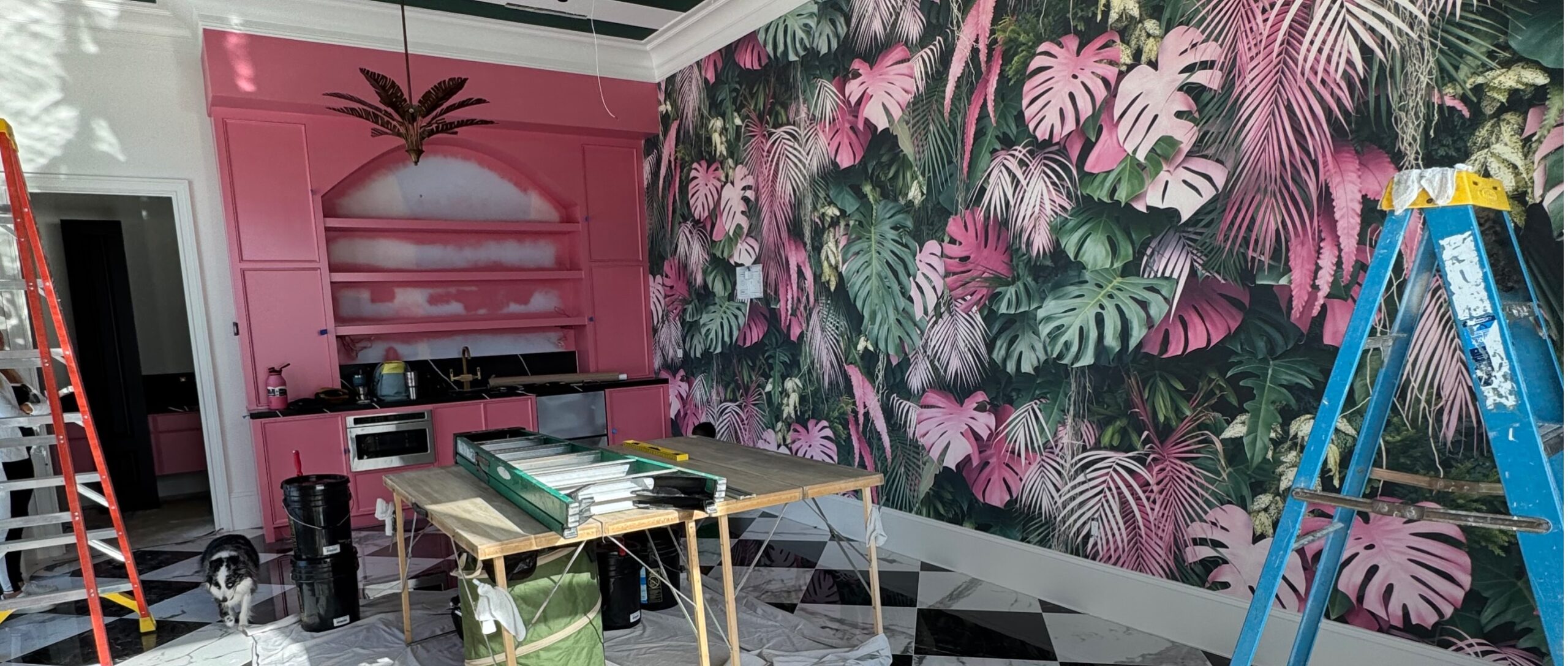 Natural Art Wallcover and Painting installation