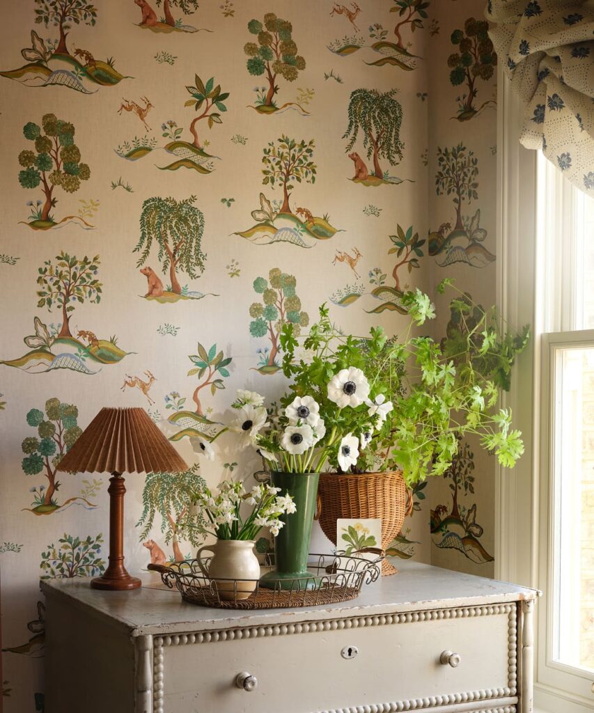 Willow Wood Wallpaper - Colourway: Seaglass - Insitu